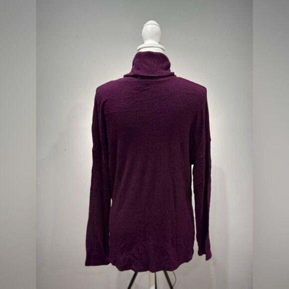 Burgundy Sanctuary Turtleneck Sweater Size S EUC - Picture 2 of 6